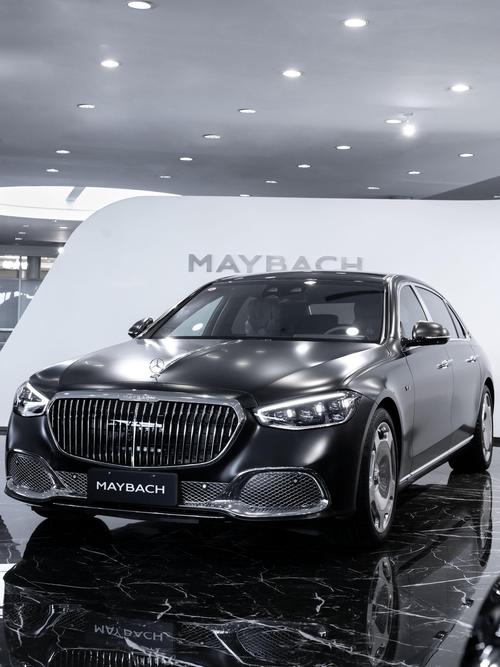 重庆29岚图汽车的售后服务让用户无忧出行，迈巴赫未来的豪华车趋势